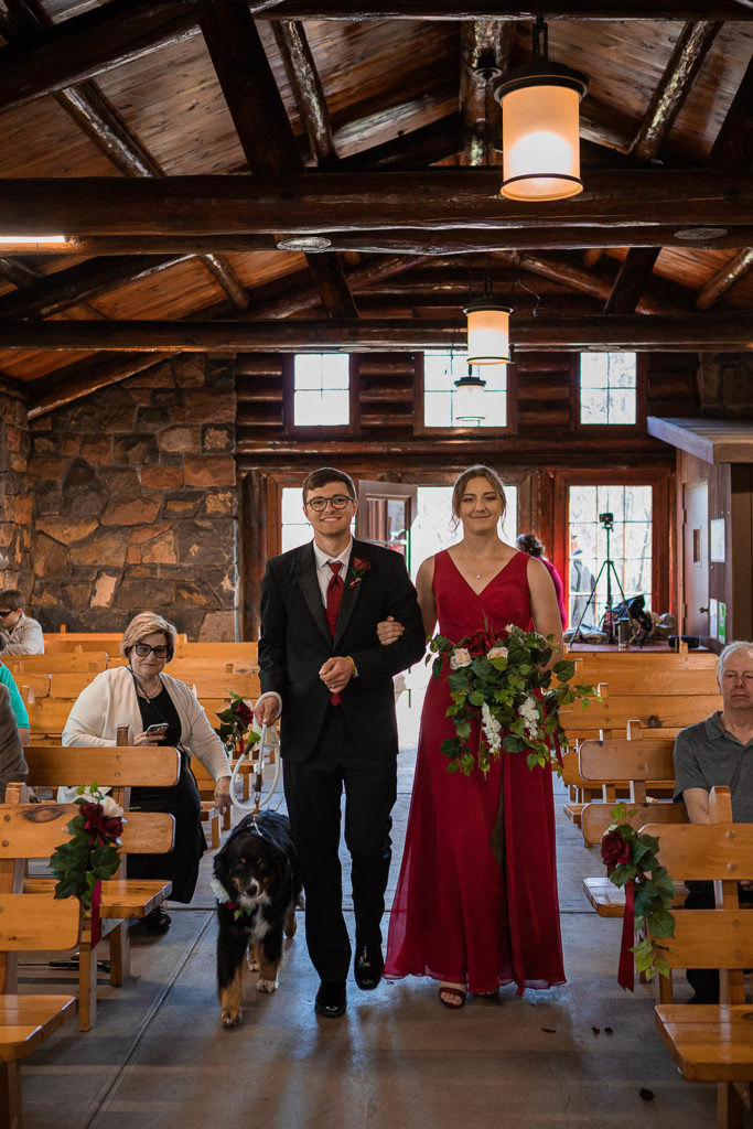 Wedding ceremony with dogs in Lady Slipper Lodge