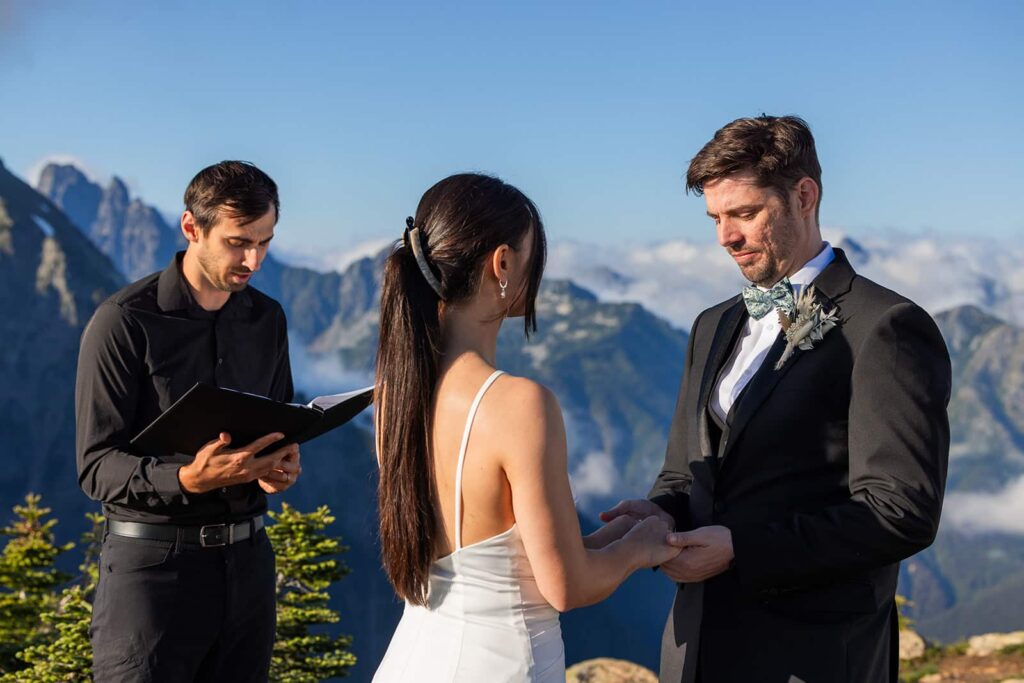 Dom from Forever and Evergreens officiates a wedding for a couple eloping at Mount Baker.